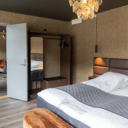 Quality Hotell 4*