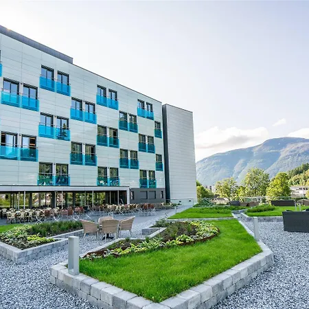 Quality Hotel 4*