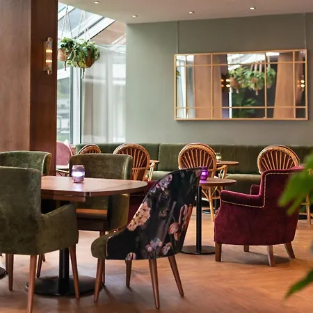 Quality מלון סוגנדל