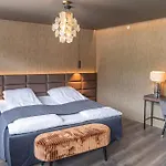 Hotel Quality